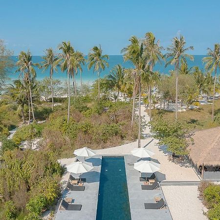 Hotel Tamu Koh Rong Pagoda Beach Exterior foto